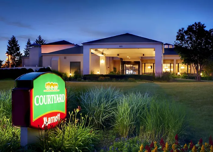 Courtyard Chicago Hotel Deerfield